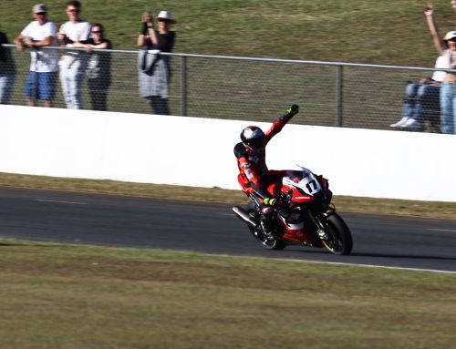 Herfoss in Hot Pursuit of Waters as Championship Fight Heats up in Darwin